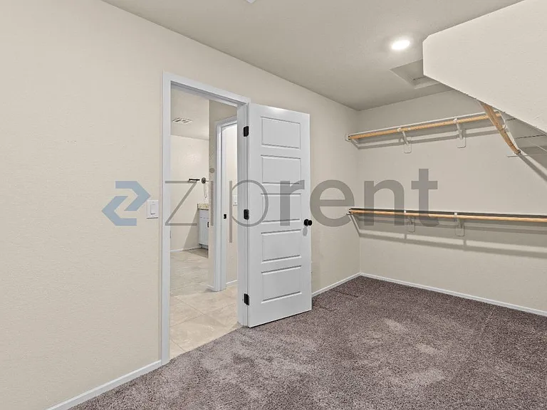 4519 Sapphire Moon Ave — Photo 17