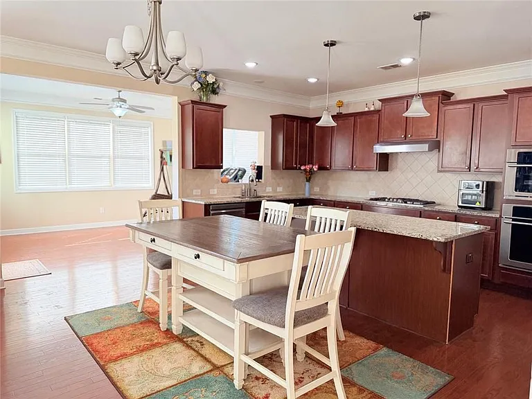 4415 Highfield Dr — Photo 10