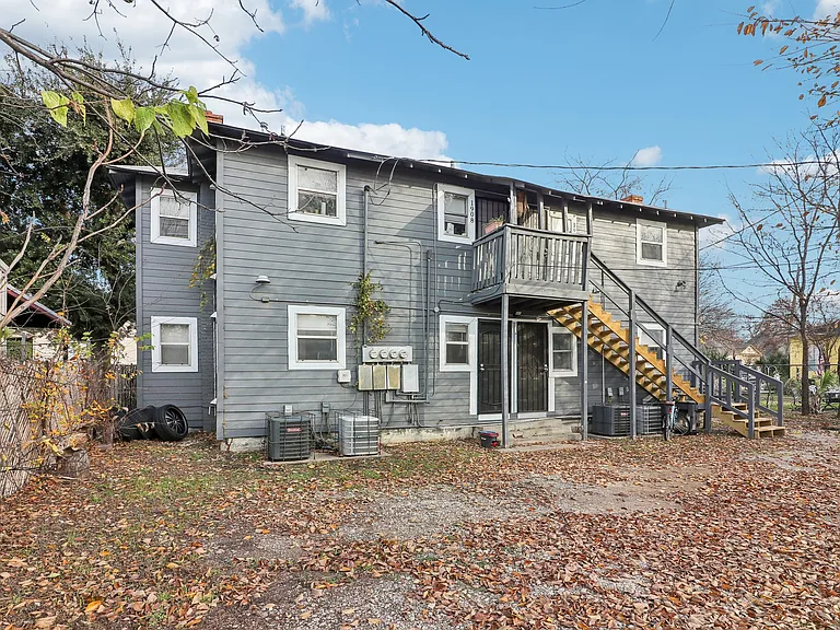 1906 Grainger St #1906 — Photo 27