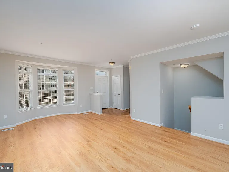 20821 Shamrock Glen Cir #804 — Photo 14