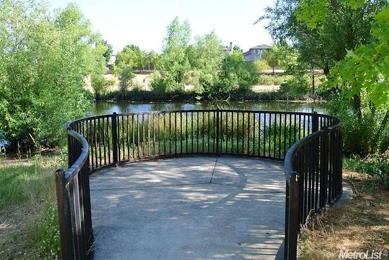 1900 Danbrook Dr #621 — Photo 28