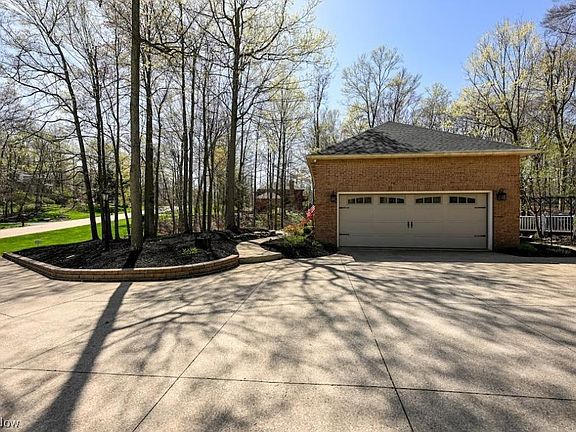 2nd image of 4862 Timber Creek Dr