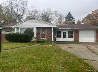 406 George St, Fenton, MI 48430