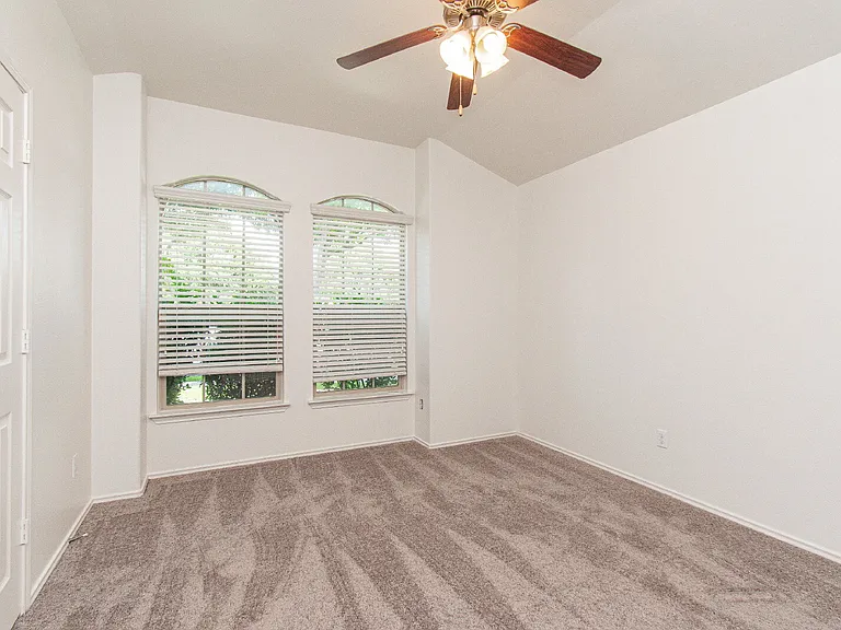 7003 Osbaldo Dr — Photo 18