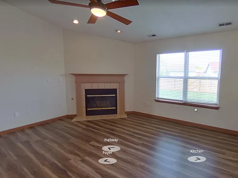 324 Plantation Way — Photo 3