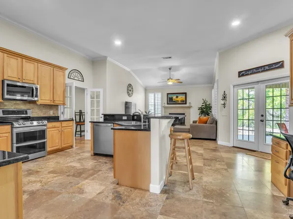 4401 Essex Terrace Cir, Pace, FL 32571