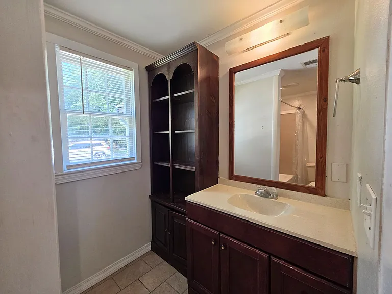 5404 N Blue Angel Pkwy — Photo 21