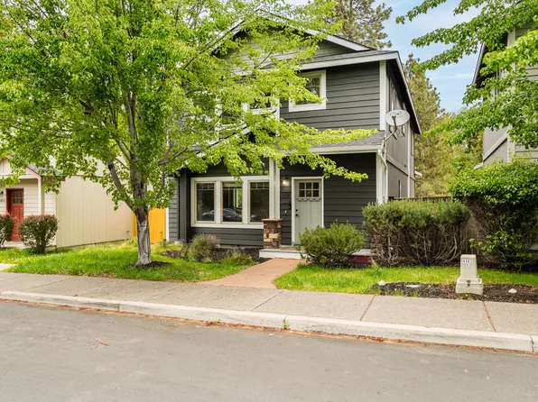 20184 Merriewood Ln, Bend, OR 97702