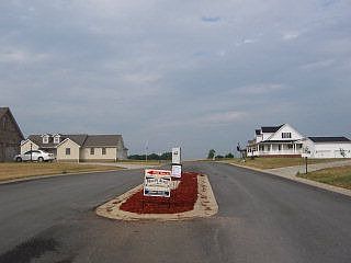 1st image of 6005 Roanoke Ct
