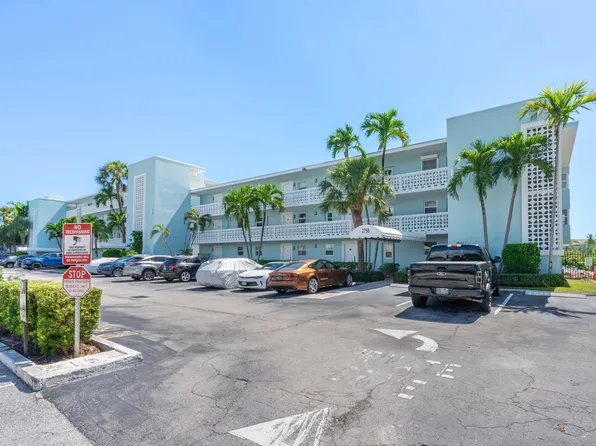 2758 NE 30th Avenue #3B, Lighthouse Point, FL 33064