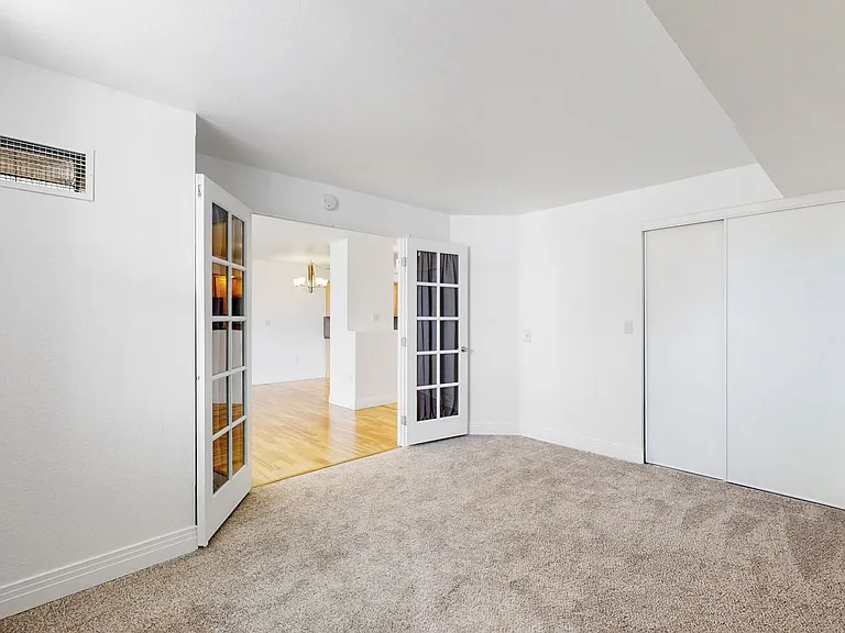 601 W 11th Ave #111 — Photo 17