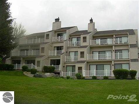 1st image of 5174 Valleyway Dr