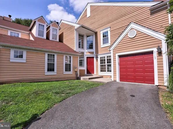 21143 Crocus Ter, Ashburn, VA 20147