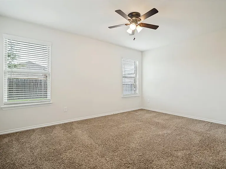 908 Horton St — Photo 18