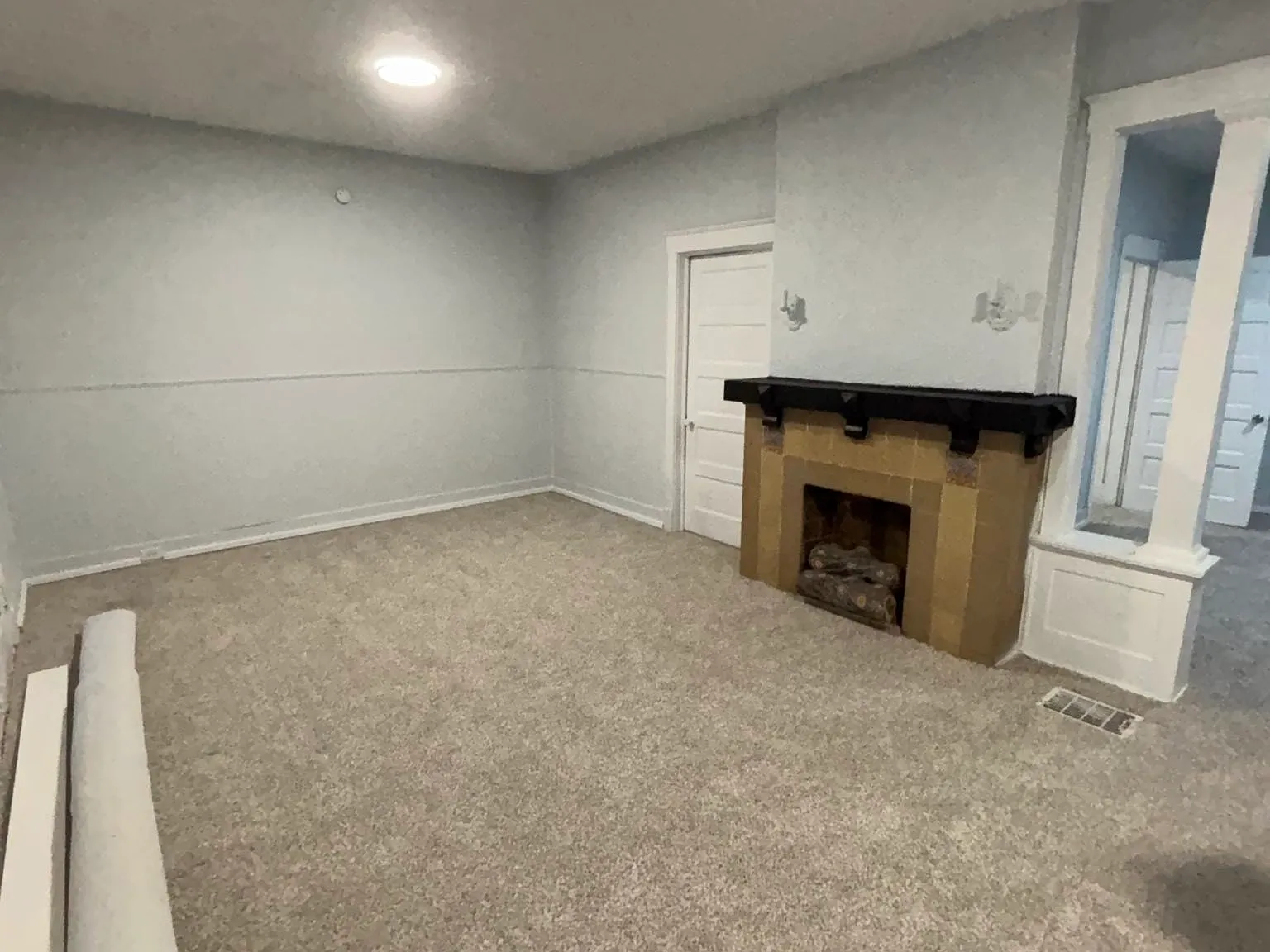 2321 Greenwood Ave - 1 — Photo 4