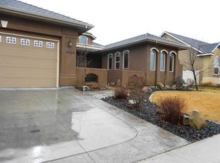 4059 E Pine Bluff Dr, Meridian, ID 83642