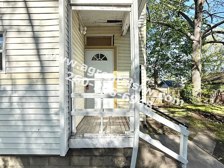 1512 Taylor St — Photo 12