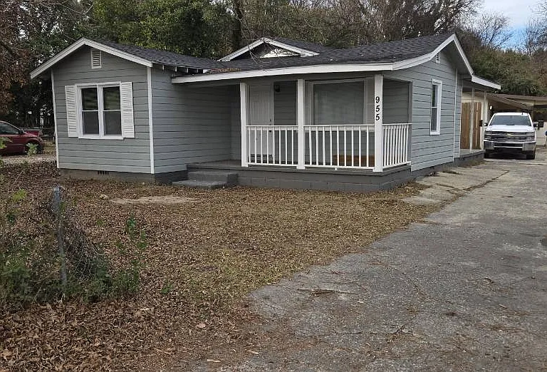 955 Putnam St #2 — Photo 3