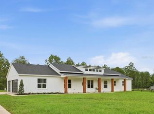 6534 N Harcross Ave, Dunnellon, FL 34433