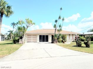 4909 Normandy Ct, Cape Coral, FL 33904