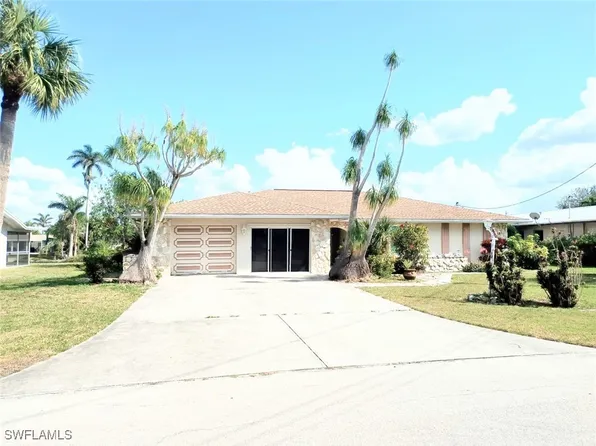 4909 Normandy Ct, Cape Coral, FL 33904