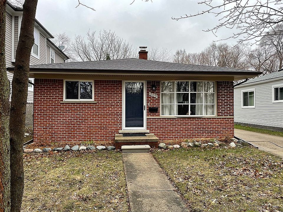 1st image of 203 Detroit Ave