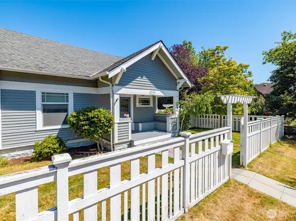 1506 12th Street, Anacortes, WA 98221
