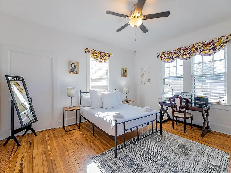 710 Heidt St — Photo 12