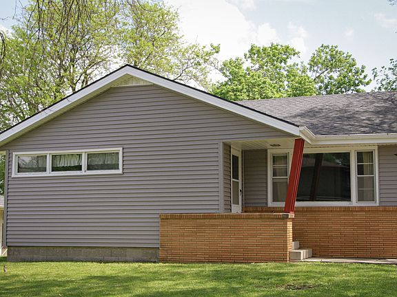 2nd image of 806 15th St