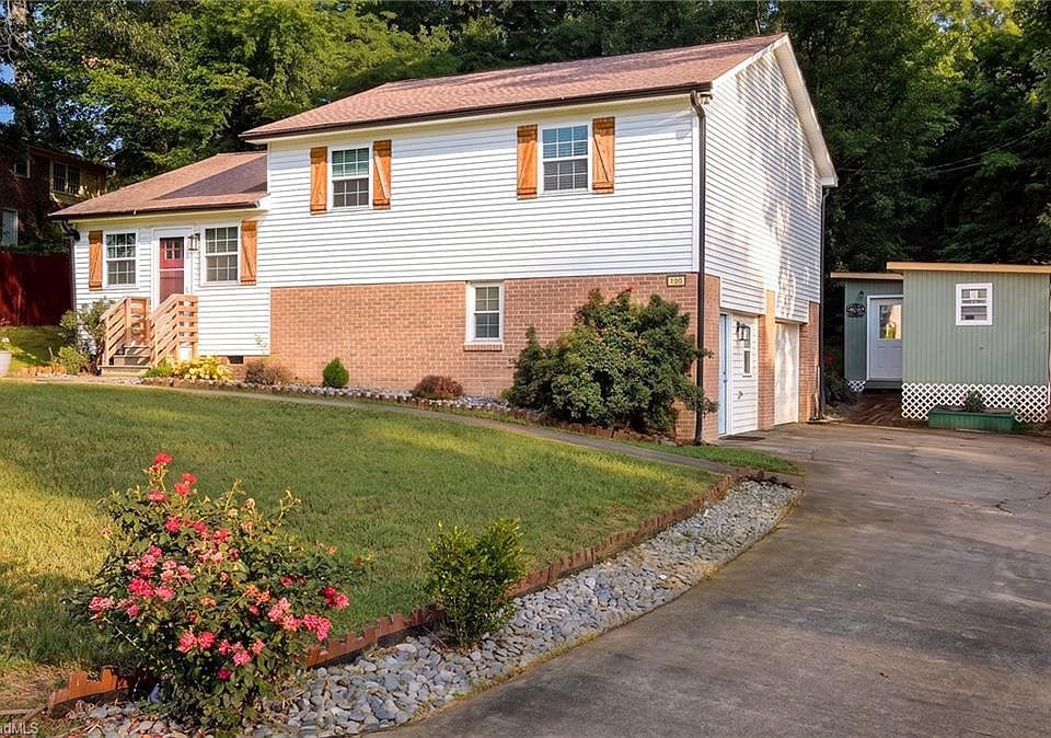 1st image of 105 Converse Dr