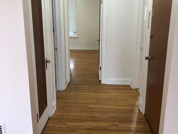 3rd image of 3343 Harney St APT 3