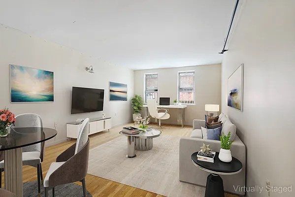 Rented by Safdie Realty Group | media 2