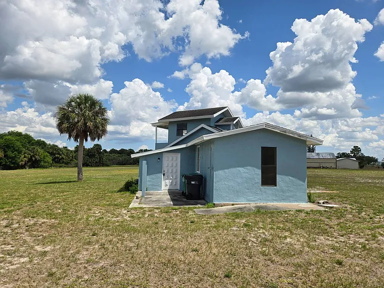 19505 NW 80th Dr — Photo 11
