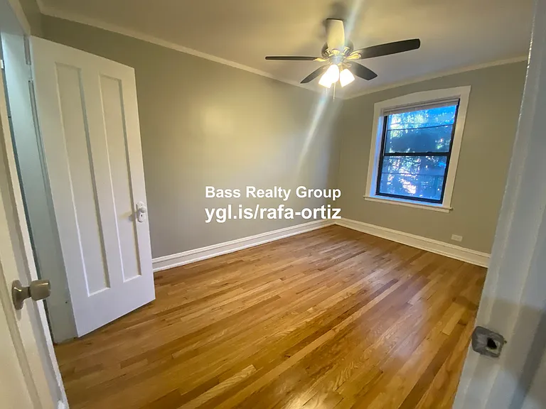 7006 N Paulina St #1 — Photo 12