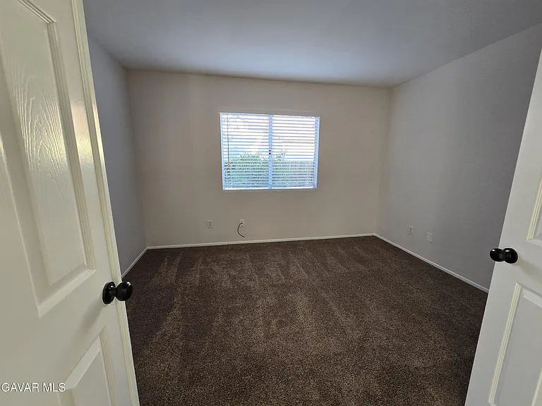 2007 Willowbrook Ave #2007 — Photo 4
