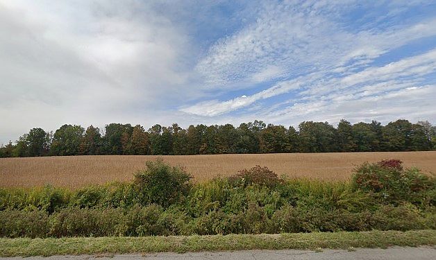 1st image of Lyon Rd