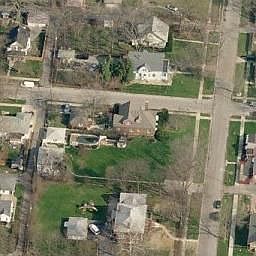 2nd image of 1526 Scott Ave