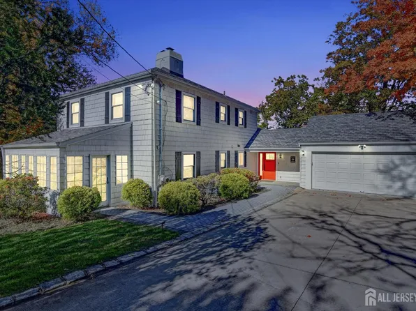 23 Highwood Rd, Somerset, NJ 08873