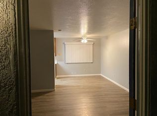 410 Pine St #7, Ripon, CA 95366