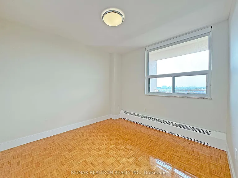 666 Spadina Ave #1001 — Photo 7