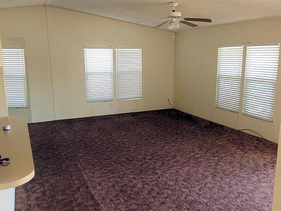 Living Room (Medium)_05122013