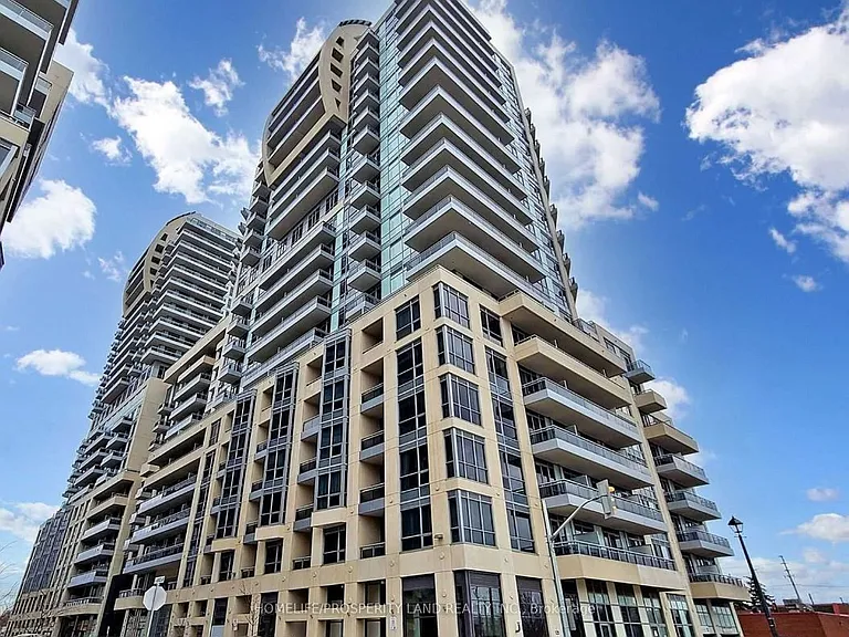 9205 Yonge St #617 — Photo 1