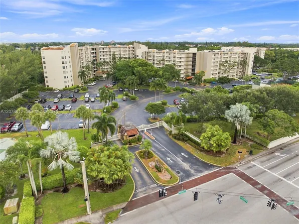 3940 Inverrary Blvd APT 601-A, Lauderhill, FL 33319