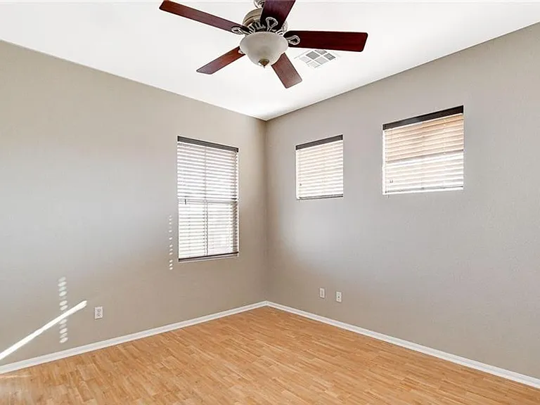 2788 Desert Zinnia Ln — Photo 17