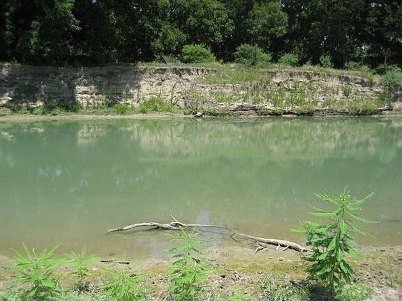 3rd image of 11115 Hwy 90a
