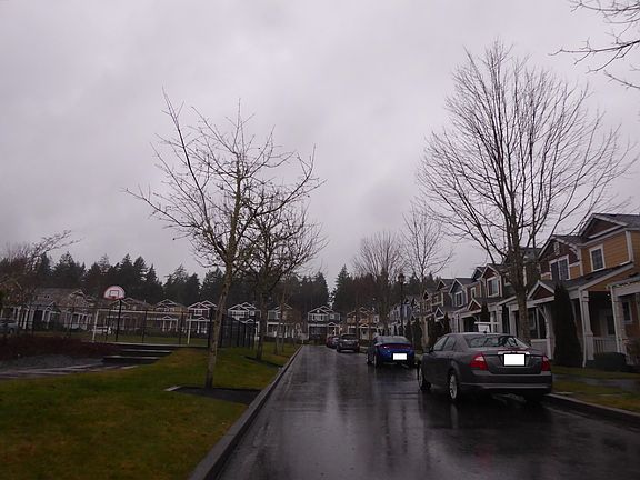 5th image of 7626 Pike Ave NE
