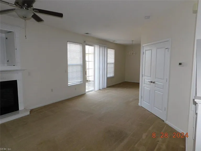 2381 Wessington Dr — Photo 3
