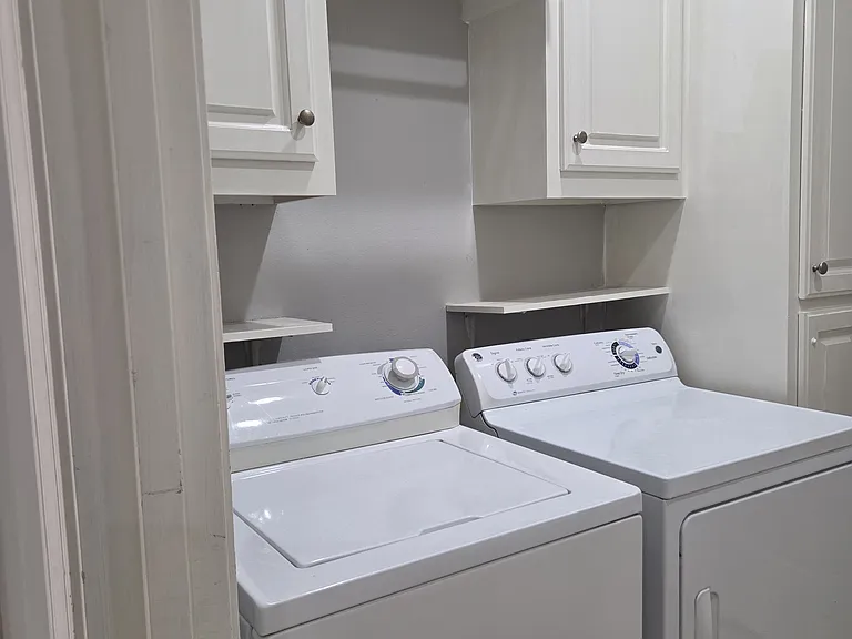 15420 Hartford St — Photo 15