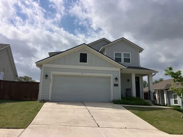 800 Wagon Spoke Way, Liberty Hill, TX 78642