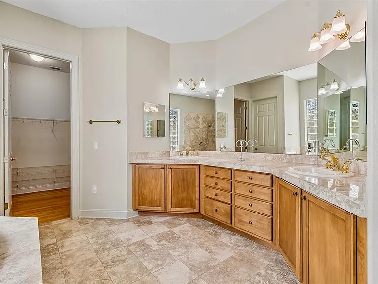 601 Viento De Avila — Photo 19